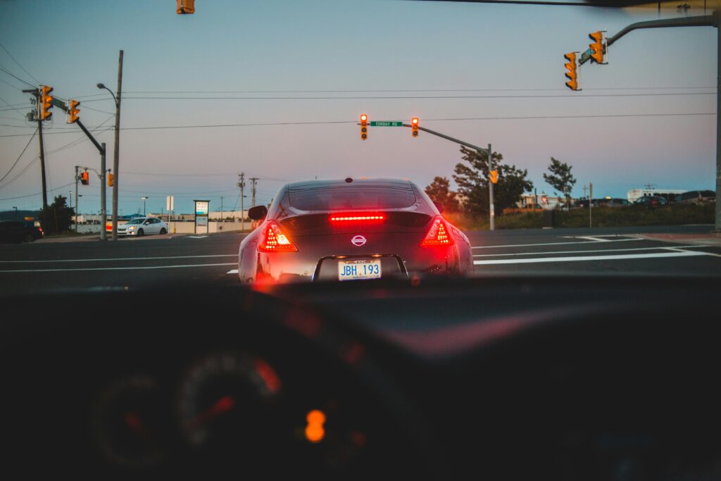Why Your Engine Stalls at Traffic Lights – Common Causes & Fixes Meta Description: Learn why your engine stalls at traffic lights, including causes like idle problems, fuel system issues, bad sensors, and transmission faults.